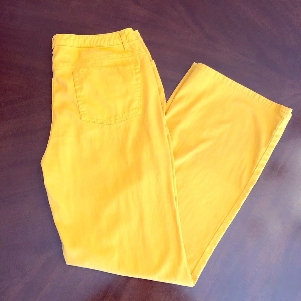 Metro Style mustard boot cut denim, size 16